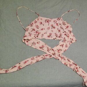 Amuse Society Tie back floral crop top